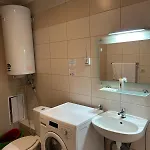 Harmony Hills Tomovi D42 *