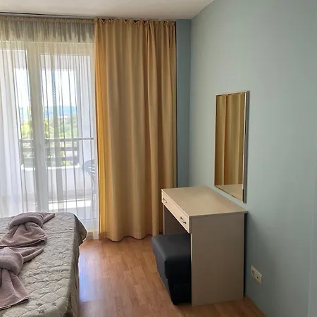 Harmony Hills Tomovi D42 *