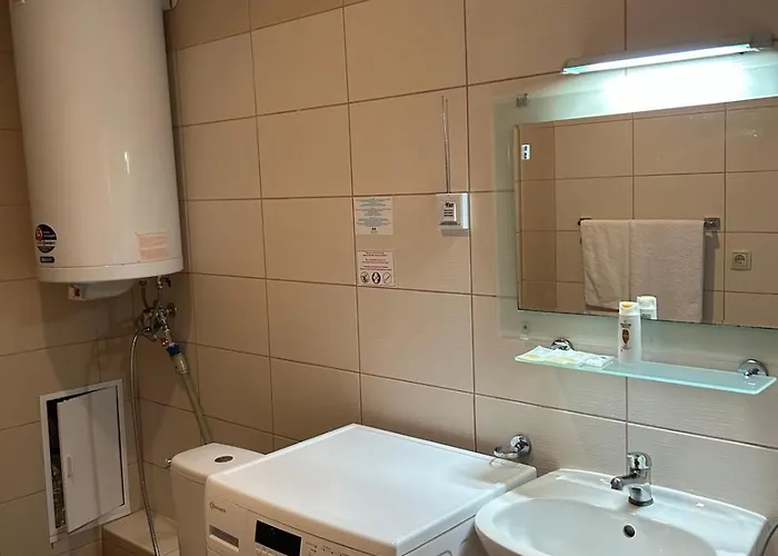 Harmony Hills Tomovi D42 *